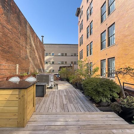 The Historic Lyric Penthouse With Private Rooftop シンシナティ エクステリア 写真