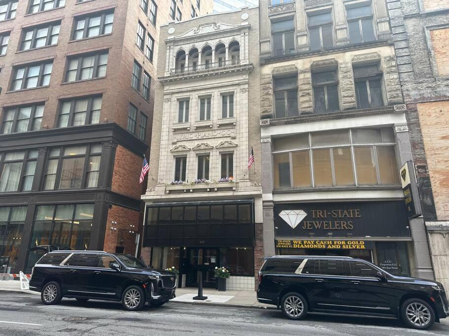The Historic Lyric Penthouse With Private Rooftop シンシナティ エクステリア 写真