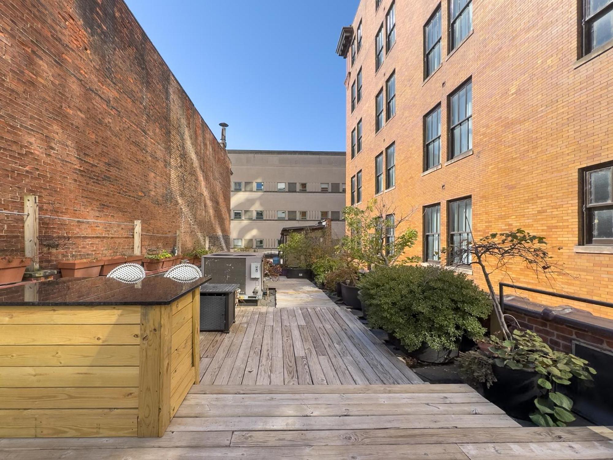The Historic Lyric Penthouse With Private Rooftop シンシナティ エクステリア 写真