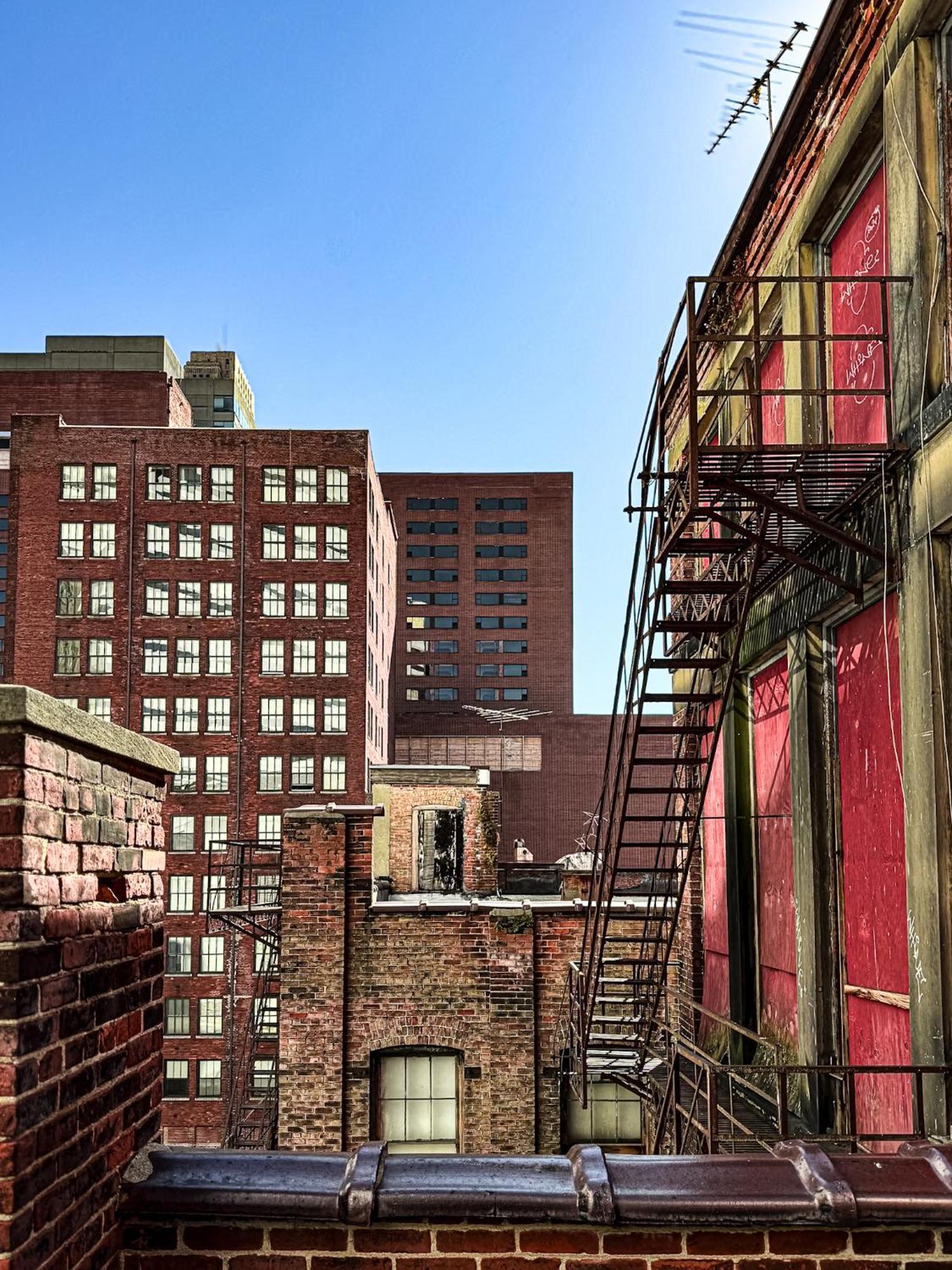 The Historic Lyric Penthouse With Private Rooftop シンシナティ エクステリア 写真