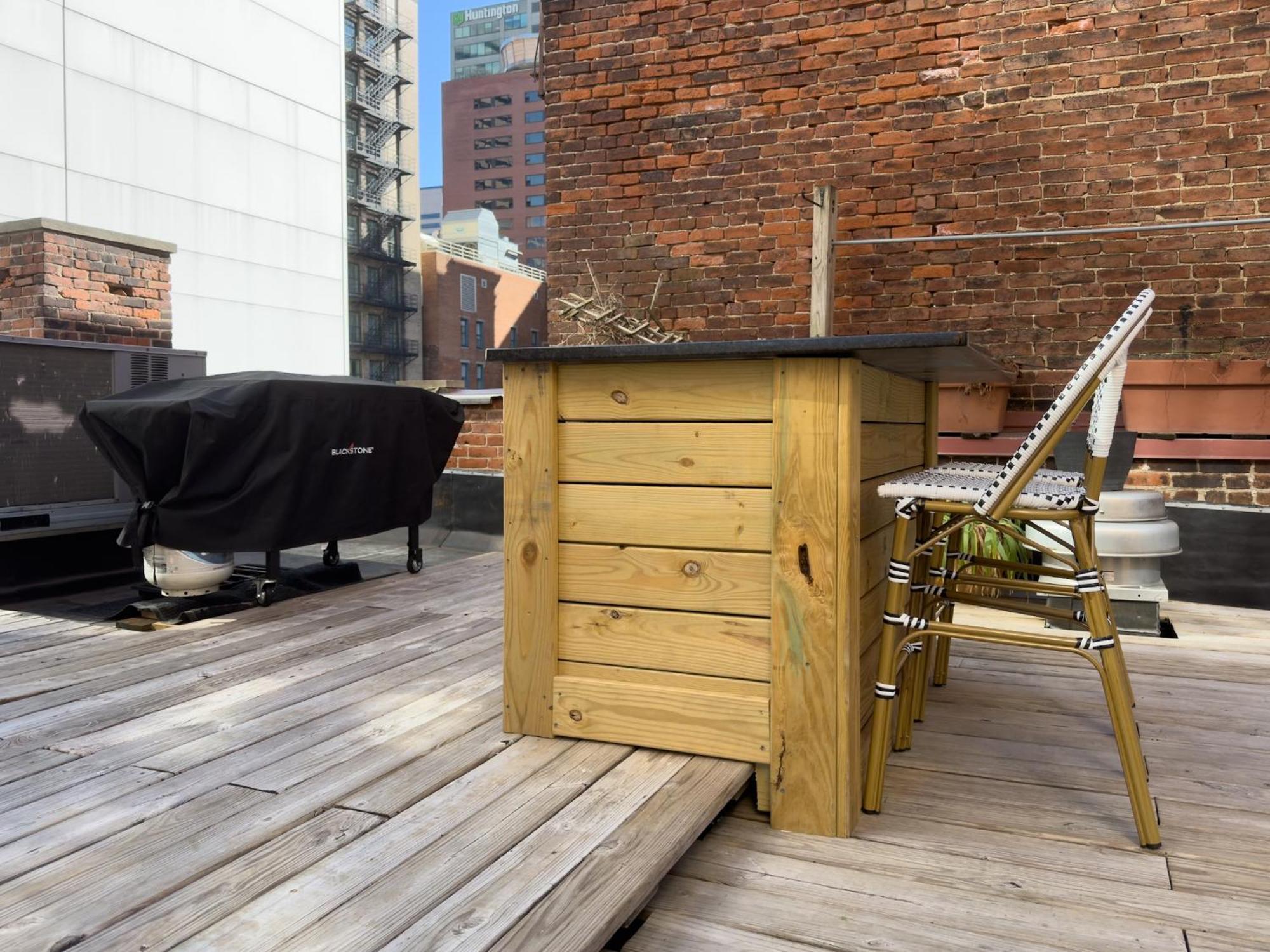 The Historic Lyric Penthouse With Private Rooftop シンシナティ エクステリア 写真