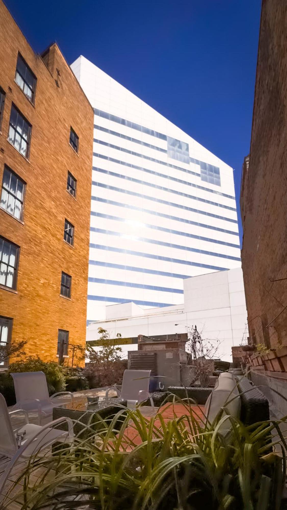 The Historic Lyric Penthouse With Private Rooftop シンシナティ エクステリア 写真