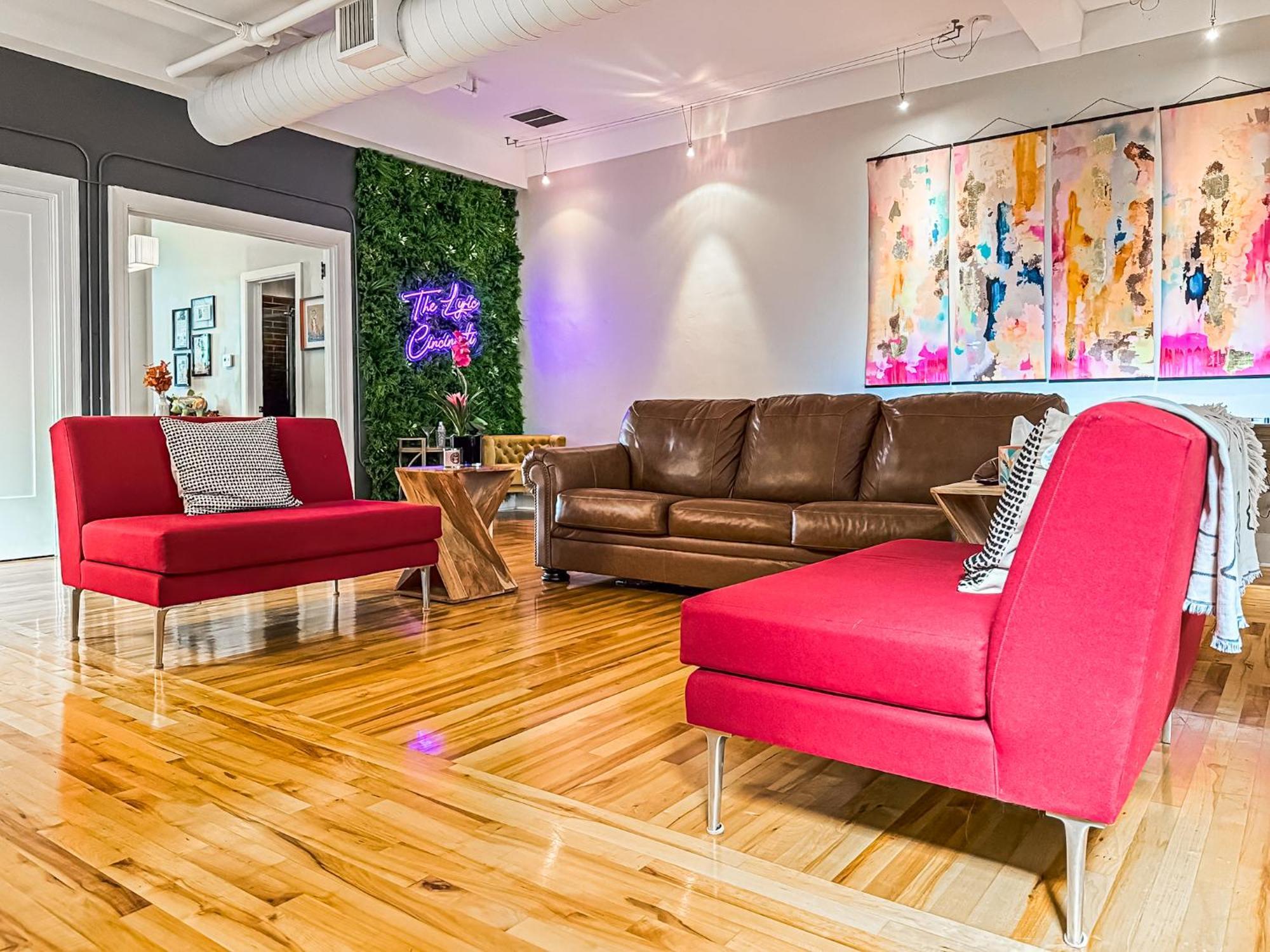 The Historic Lyric Penthouse With Private Rooftop シンシナティ エクステリア 写真
